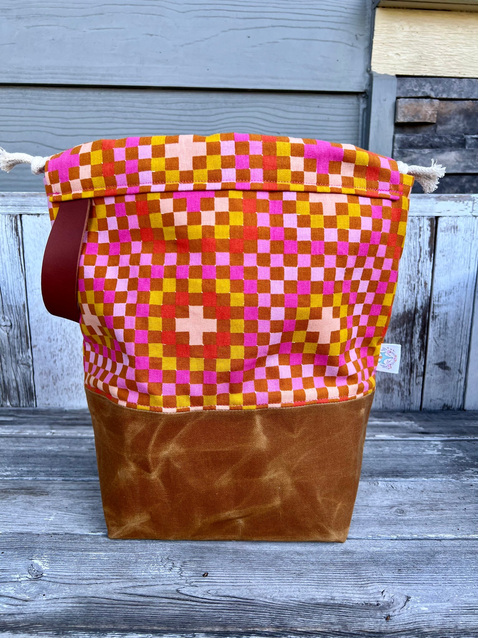 Like A Boss - Hot Granny Square/tan waxed canvas